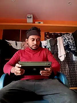 bigcock thick online show from November 26, 2025, 2:55 am