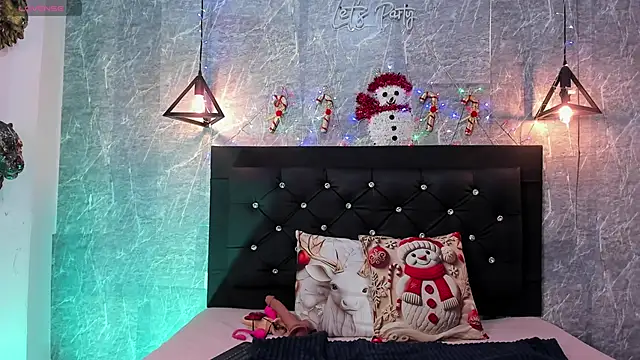 emberhodson online show from December 3, 2025, 12:26 pm