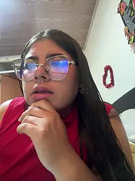 Snapshot of viccky_vick chatting on March 17, 2025, 1:50 pm viccky vick online show from March 17, 2025, 1:50 pm