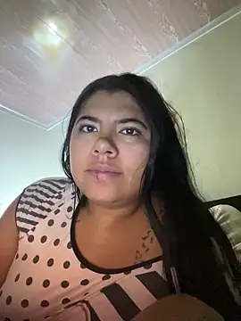 Snapshot of viccky_vick chatting on March 21, 2025, 10:06 am viccky vick online show from March 21, 2025, 10:06 am