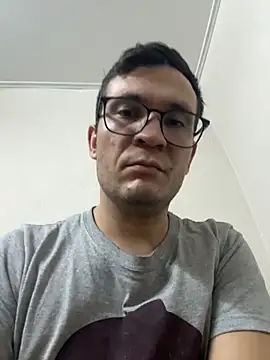 Snapshot of devilXAngel5 chatting on November 5, 2025, 6:22 pm devilXAngel5 online show from November 5, 2025, 6:22 pm