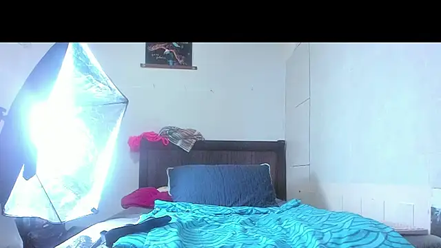 Snapshot of brigitho5 chatting on October 21, 2025, 2:11 am brigitho5 online show from October 21, 2025, 2:11 am