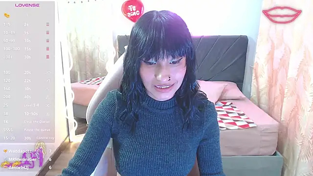 palmerfox tay online show from February 22, 2025, 10:31 pm
