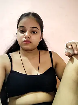 Snapshot of RAYI_123 chatting on September 25, 2025, 6:25 pm RAYI 123 online show from September 25, 2025, 6:25 pm