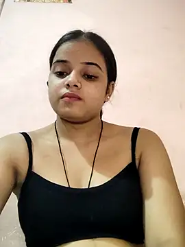 Snapshot of RAYI_123 chatting on September 20, 2025, 5:40 pm RAYI 123 online show from September 20, 2025, 5:40 pm