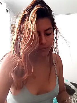 SophiaAntonelli online show from September 10, 2025, 11:42 am