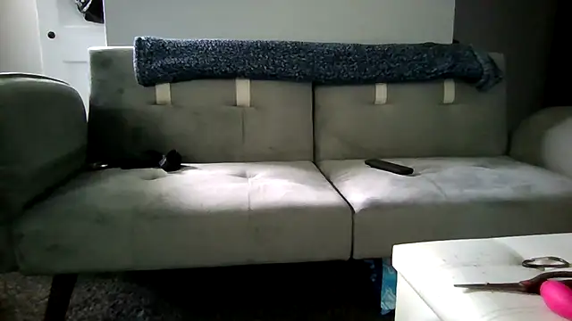 Snapshot of cruz815 chatting on October 13, 2025, 2:51 pm cruz815 online show from October 13, 2025, 2:51 pm