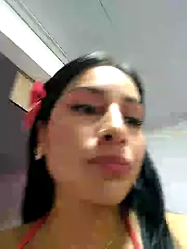 Snapshot of Marce0 chatting on February 14, 2025, 9:21 pm Marce0 online show from February 14, 2025, 9:21 pm