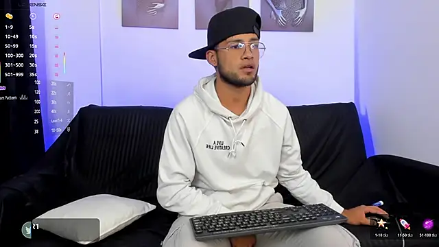 Max Conor1 online show from February 13, 2026, 12:05 pm