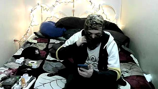 oliverfrommexico online show from February 21, 2025, 5:42 pm