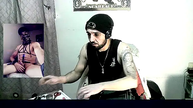 oliverfrommexico online show from February 6, 2025, 10:14 am