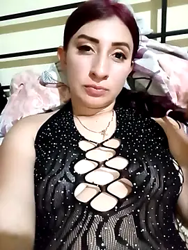 Snapshot of Keys9697 chatting on February 27, 2025, 5:40 am Keys9697 online show from February 27, 2025, 5:40 am