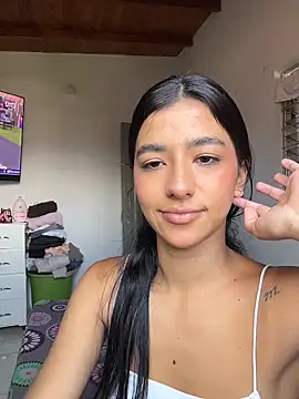 eva roseee online show from March 29, 2026, 5:03 pm