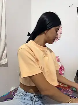 eva roseee online show from March 22, 2026, 12:03 am