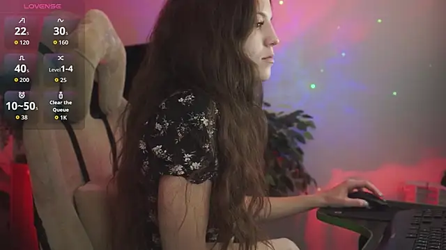 MilaStoyne online show from October 22, 2025, 6:13 am