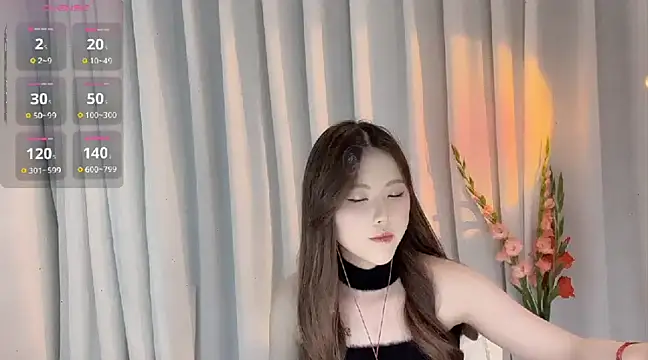 SylviaLing2007 online show from February 14, 2025, 2:44 pm