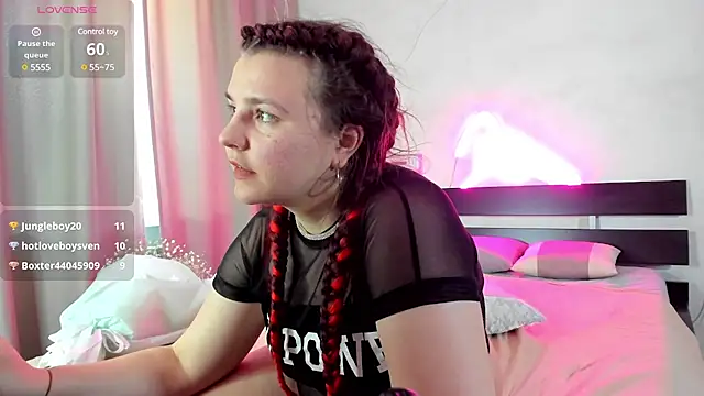 Snapshot of Jenny_Jimmy chatting on February 18, 2025, 7:21 am Jenny Jimmy online show from February 18, 2025, 7:21 am