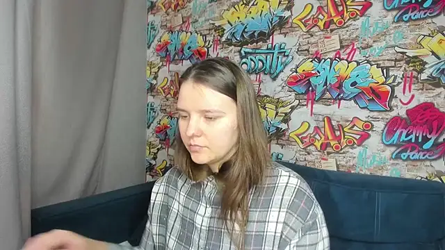 Jenny Jimmy online show from April 15, 2026, 9:26 am