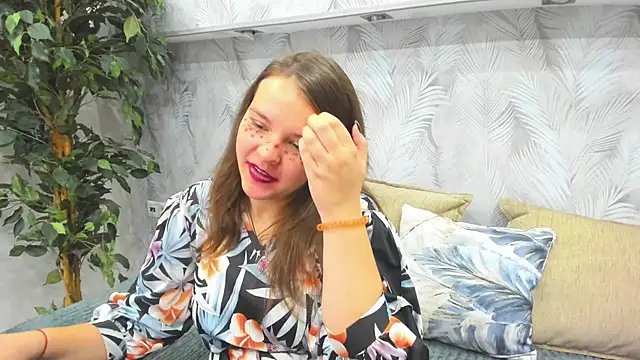 Snapshot of Jenny_Jimmy chatting on September 11, 2025, 12:10 am Jenny Jimmy online show from September 11, 2025, 12:10 am