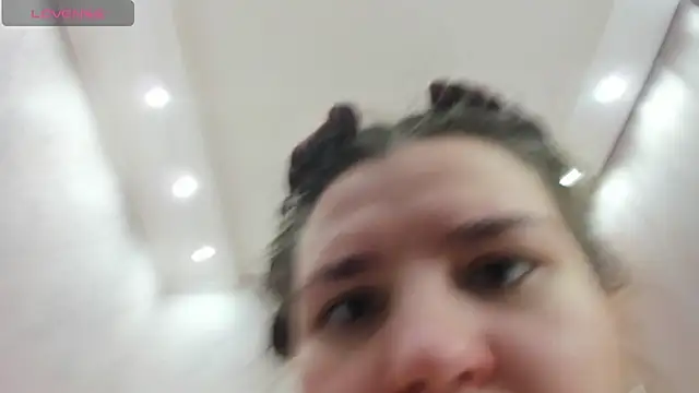 Snapshot of Jenny_Jimmy chatting on February 19, 2025, 1:08 am Jenny Jimmy online show from February 19, 2025, 1:08 am