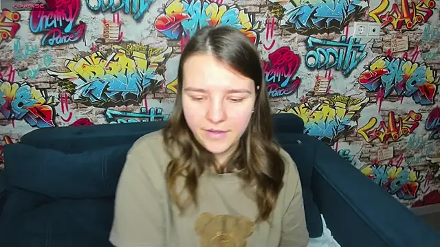 Jenny Jimmy online show from April 6, 2026, 9:21 am