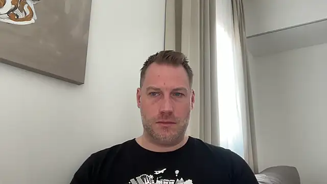 Christian87xxx online show from February 12, 2026, 12:38 pm