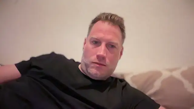 Snapshot of Christian87xxx chatting on March 18, 2026, 5:36 pm Christian87xxx online show from March 18, 2026, 5:36 pm