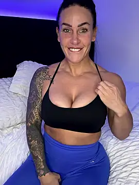 goddess-harper online show from January 9, 2026, 8:27 pm