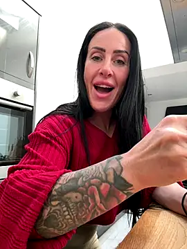 goddess-harper online show from December 16, 2025, 1:48 pm