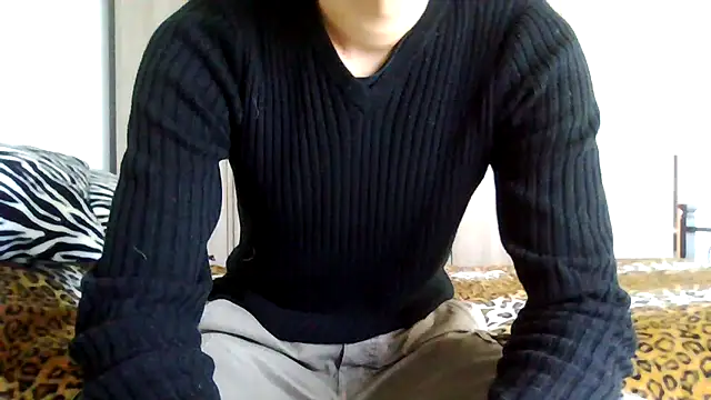 tommyboyteen online show from February 13, 2025, 12:32 pm