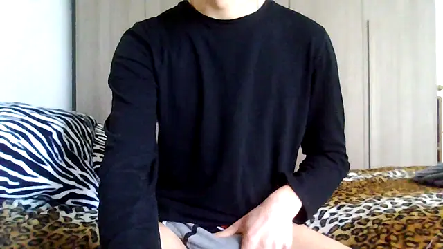 tommyboyteen online show from February 15, 2025, 1:16 pm