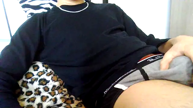 tommyboyteen online show from February 20, 2025, 12:25 pm