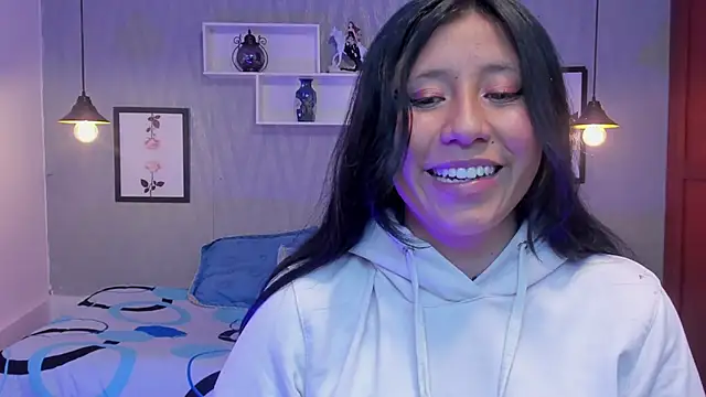 Nohemi louse online show from February 25, 2025, 7:49 pm