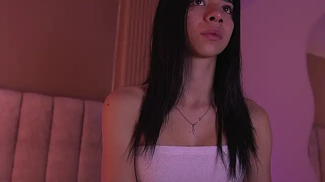 sara lopee1 online show from February 21, 2026, 11:56 am