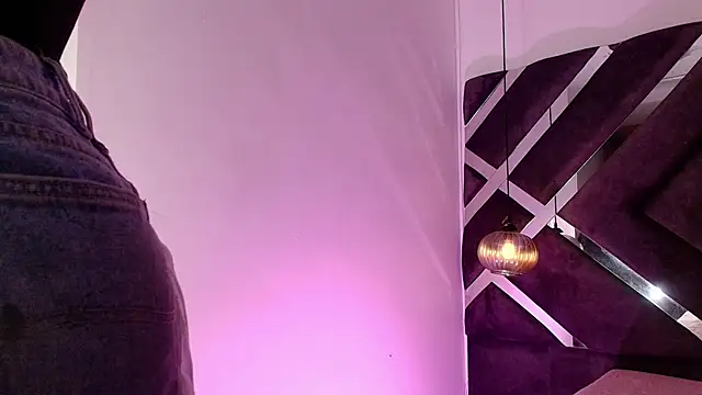 Snapshot of sara_lopee1 chatting on October 16, 2025, 12:02 pm sara lopee1 online show from October 16, 2025, 12:02 pm