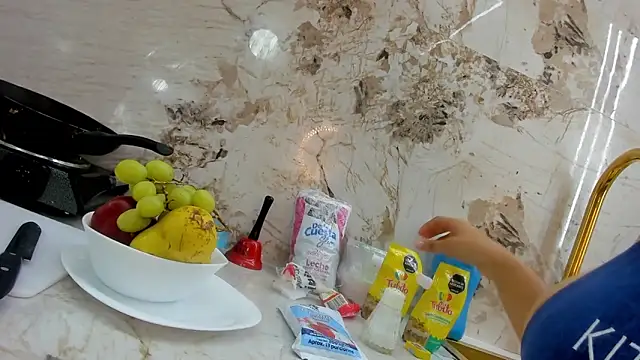 ada sienna online show from March 9, 2025, 1:26 pm