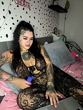 Snapshot of tempzzz12 chatting on September 26, 2025, 3:19 pm tempzzz12 online show from September 26, 2025, 3:19 pm