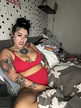 Snapshot of tempzzz12 chatting on October 16, 2025, 7:16 am tempzzz12 online show from October 16, 2025, 7:16 am