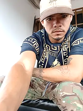 Niick01  online show from September 27, 2025, 7:42 pm