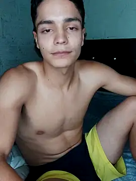 Snapshot of Young_Dominant_777 chatting on February 28, 2025, 5:15 am Young Dominant 777 online show from February 28, 2025, 5:15 am