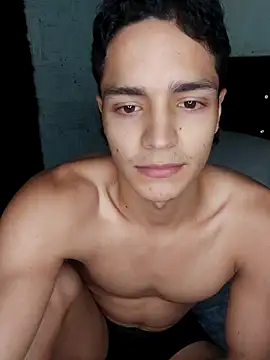 Snapshot of Young_Dominant_777 chatting on February 13, 2025, 1:19 am Young Dominant 777 online show from February 13, 2025, 1:19 am