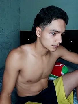 Snapshot of Young_Dominant_777 chatting on February 28, 2025, 2:09 am Young Dominant 777 online show from February 28, 2025, 2:09 am