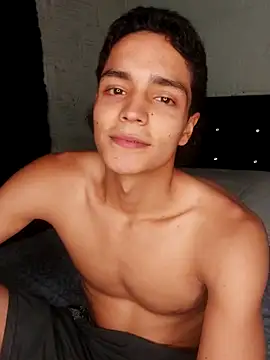 Snapshot of Young_Dominant_777 chatting on February 18, 2025, 8:58 pm Young Dominant 777 online show from February 18, 2025, 8:58 pm