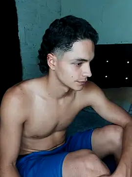 Snapshot of Young_Dominant_777 chatting on February 23, 2025, 6:01 pm Young Dominant 777 online show from February 23, 2025, 6:01 pm
