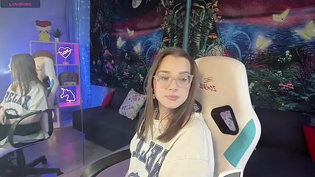 kaisajenner online show from February 3, 2025, 10:32 pm