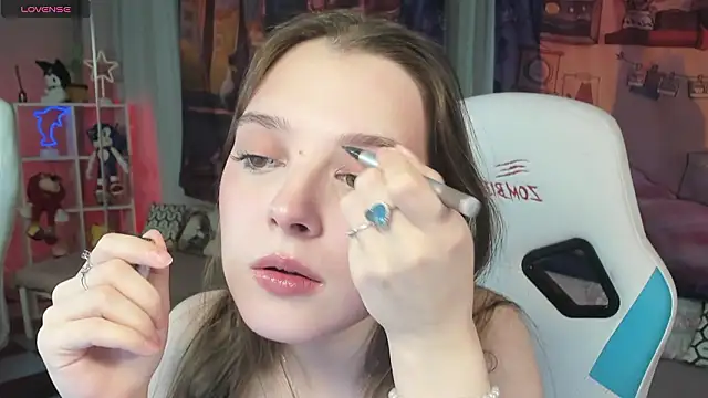 kaisajenner online show from February 2, 2026, 7:07 am