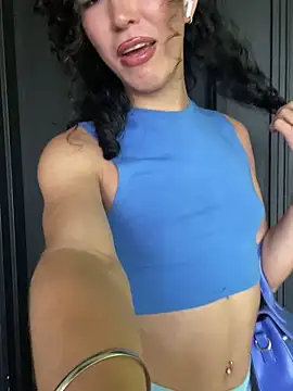 Snapshot of allicemackenzie chatting on October 28, 2025, 12:59 pm allicemackenzie online show from October 28, 2025, 12:59 pm