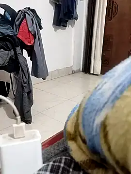 Hot funky boy online show from February 8, 2025, 10:08 pm