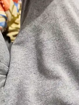 Hot funky boy online show from February 9, 2025, 1:03 pm