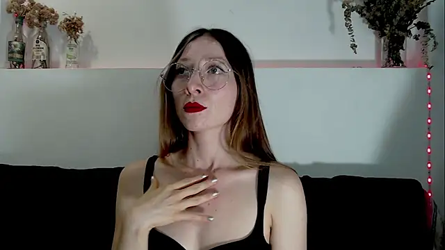 Carlin Diaz online show from November 9, 2025, 12:14 am